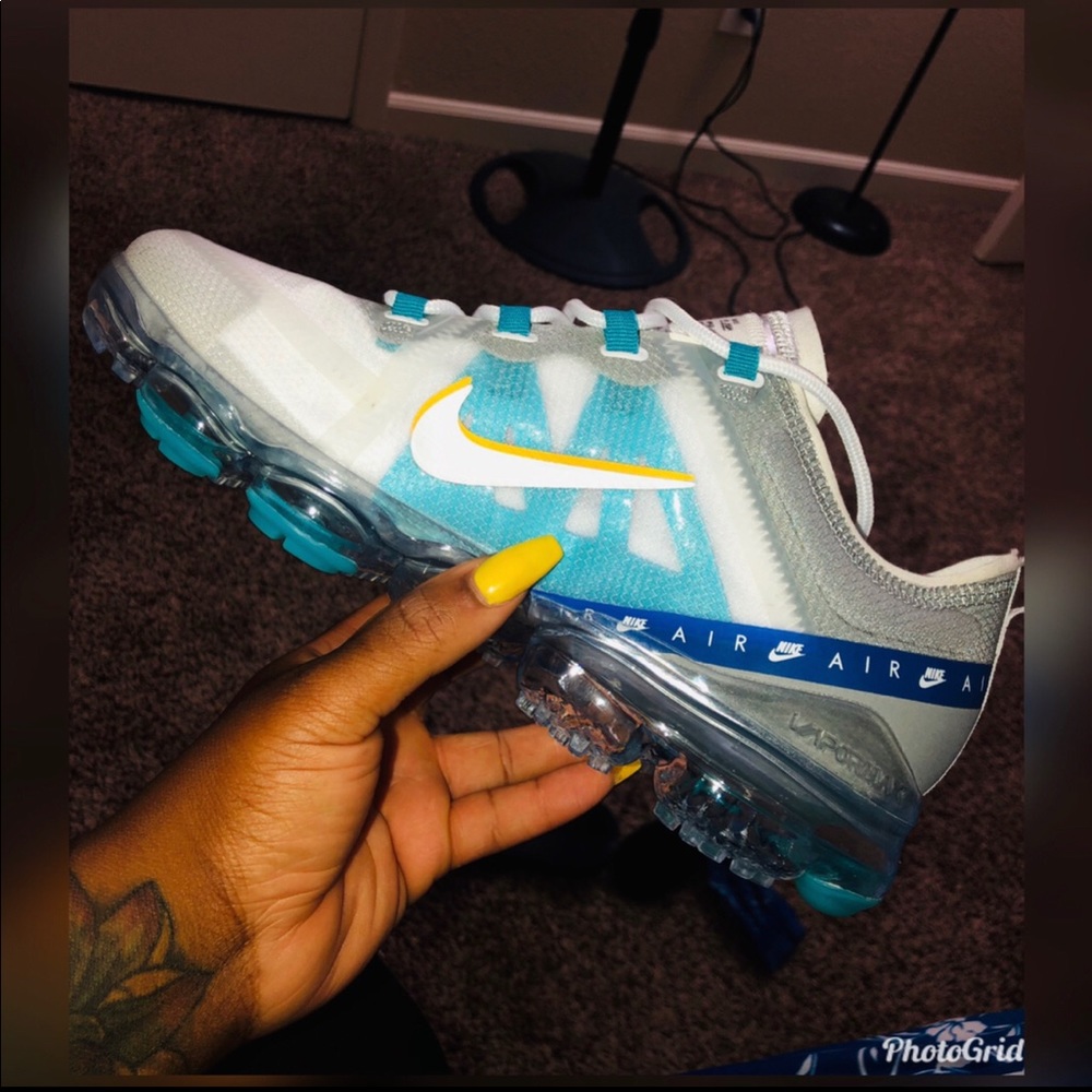 Nike VaporMax SE - Picture 1 of 2